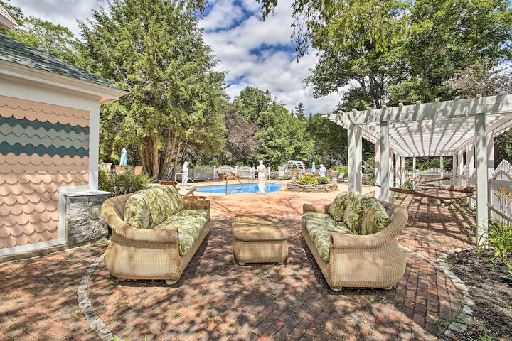 Nestlenook Victorian Condo 6 Mi to Attitash!