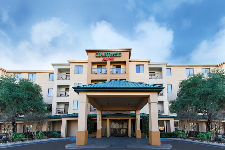 Courtyard by Marriott Dallas Mesquite