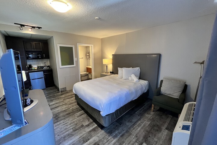 Room 47 of 59