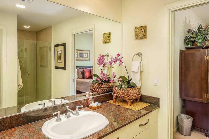 Luxury at Na Hale O Keauhou #N1