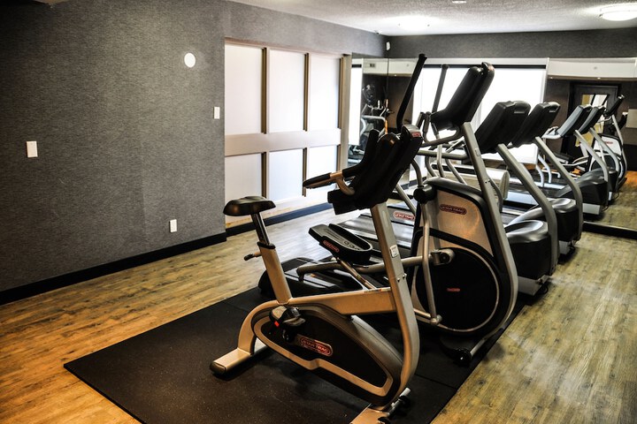 Residence & Conference Centre - Kitchener Waterloo
