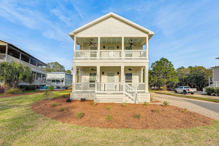 Near State Parks: Carrabelle Home w / Beach Access!