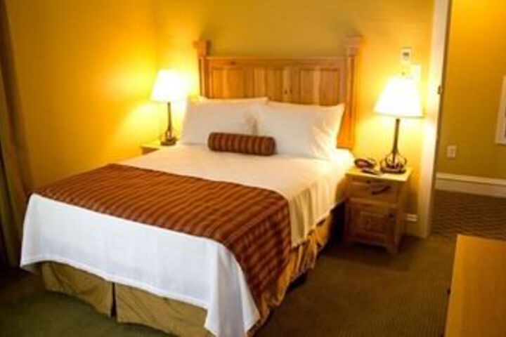 Woodside Lodge