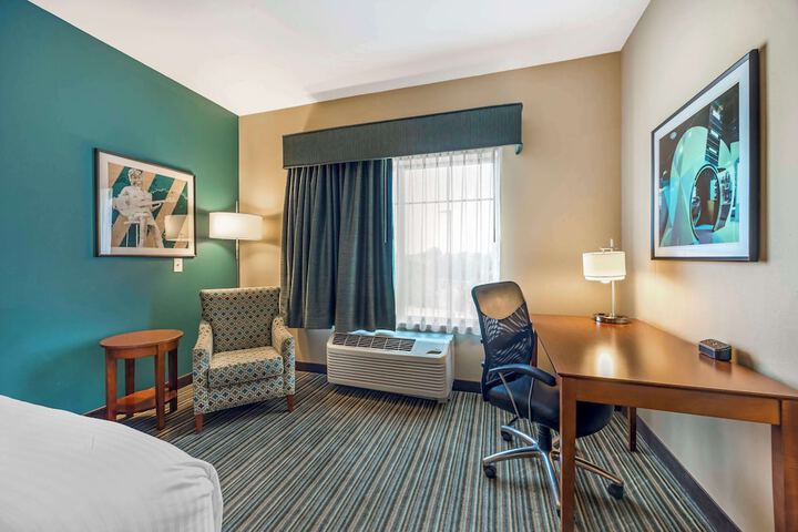 Room 14 of 45