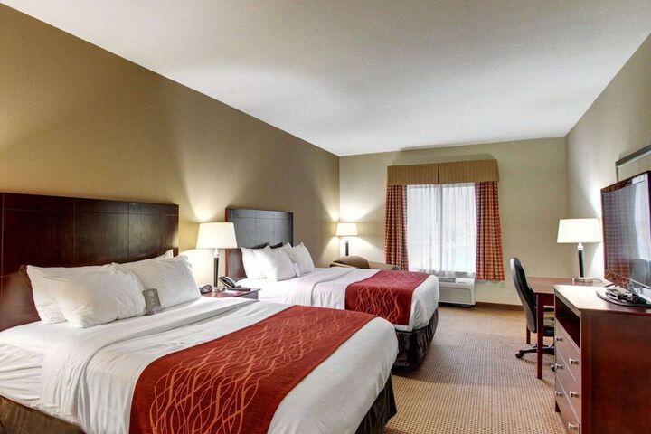 Comfort Inn & Suites Alvarado
