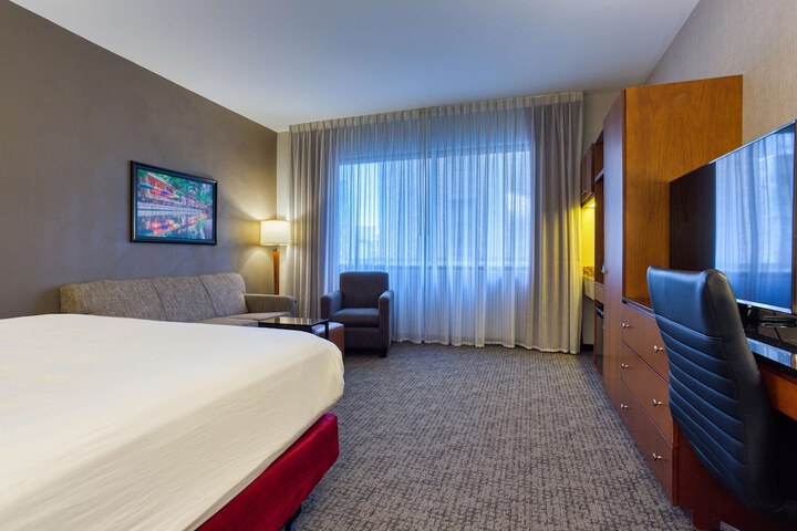 Room 86 of 168