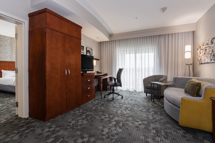 Room 12 of 35