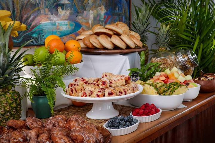 Breakfast/Coffee Service 68 of 74