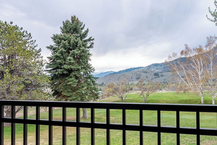 Casia Lodge and Ranch