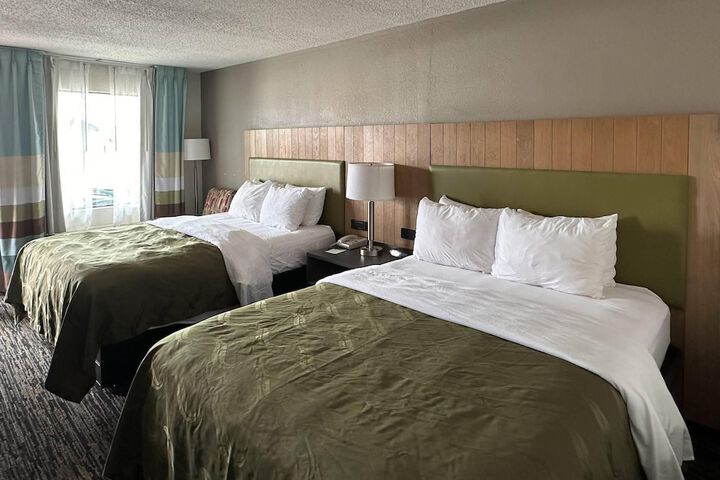 Quality Inn Calhoun North I-75
