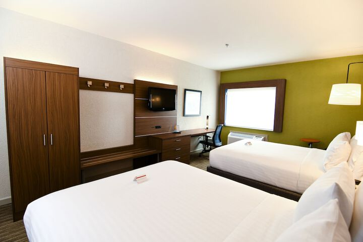 Room 48 of 126