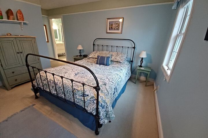 Room 21 of 43