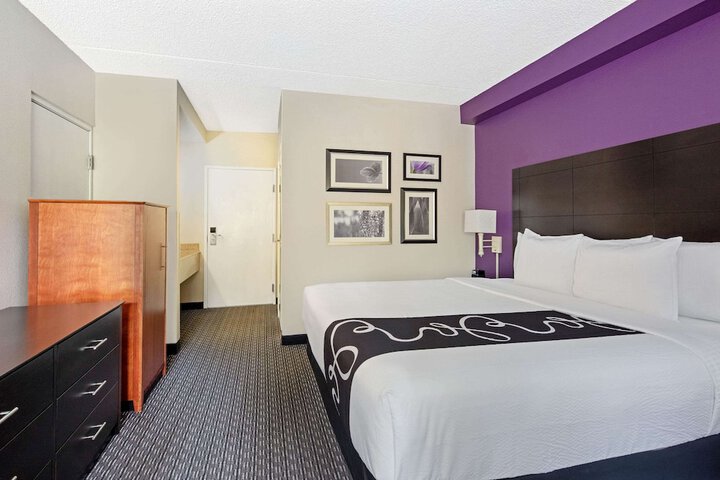 Room 29 of 60