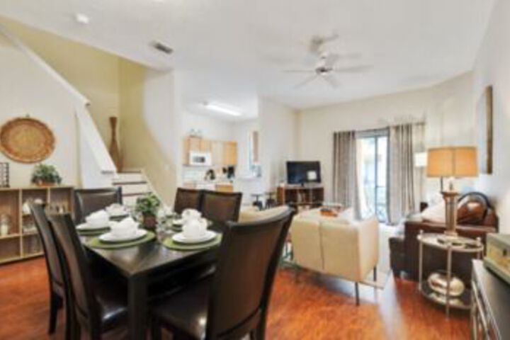 MARVELOUS 4 Bedroom Holiday home by Follow the sun vacation Rentals