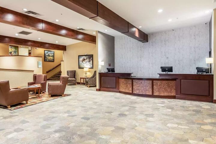 Hotel 4 of 39