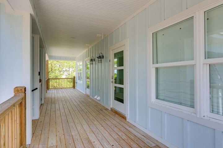 Luxe Family Condo w / Gulf View in Dauphin Island!