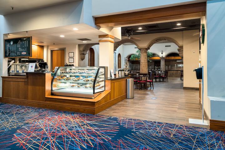 MCM Eleganté Hotel & Conference Center Beaumont