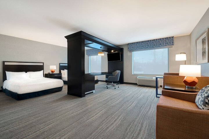 Room 30 of 69