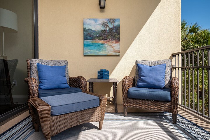 Calm Seas - Holiday Isle #119 - Tremendous Views a Beautiful Gulf Front Pool, A Heated Indoor Pool, Jacuzzi, Steam Room, & Gulf View Fitness Center. 2 Bedroom Condo by RedAwning