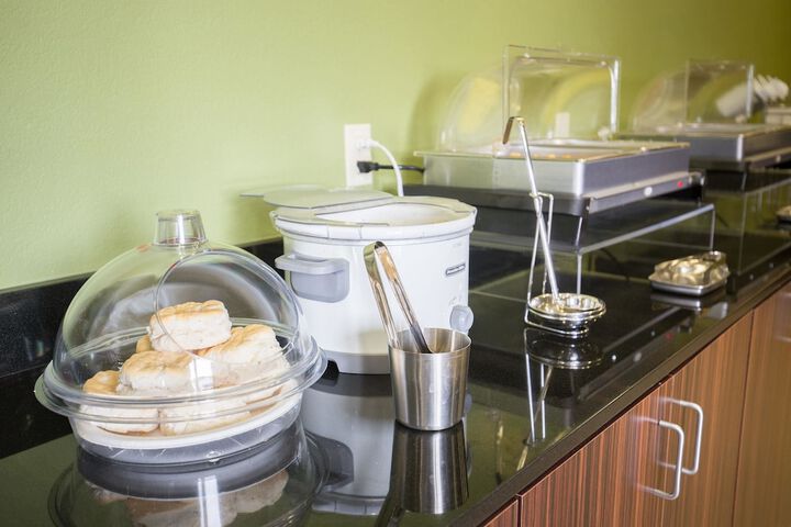 Breakfast/Coffee Service 46 of 54