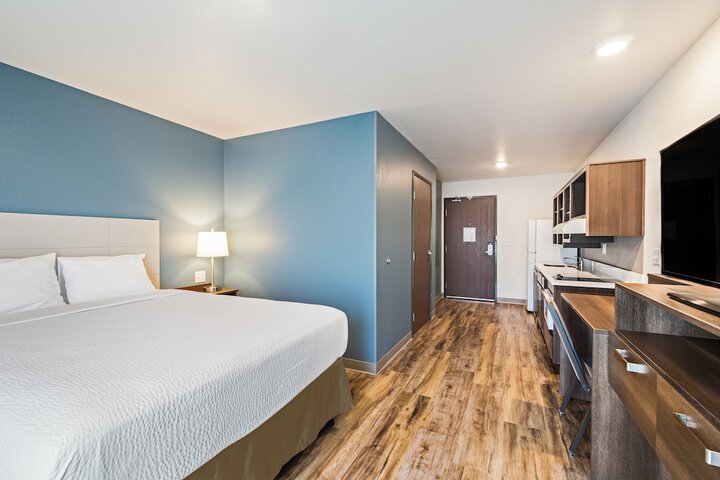 Room 18 of 40
