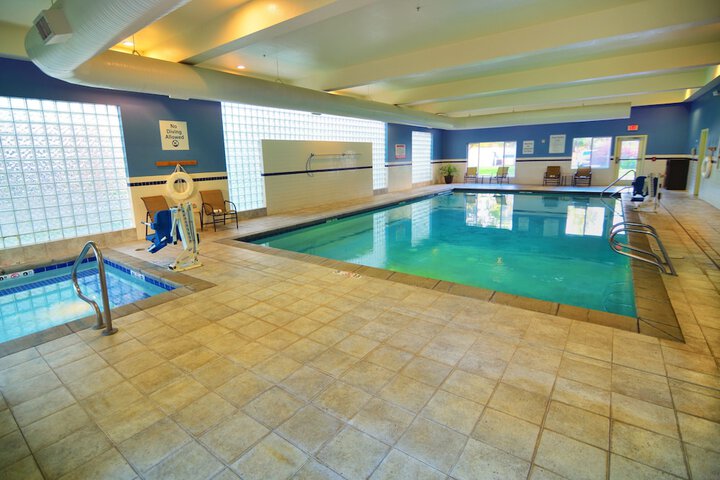 Pool 5 of 37