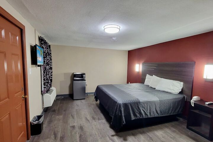 Budget Inn & Suites