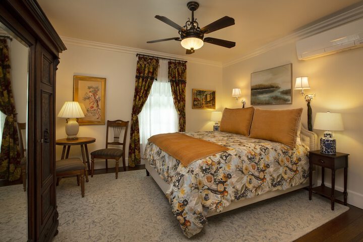 Room 22 of 52