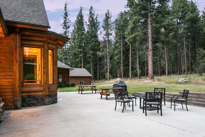Pineview Lodge