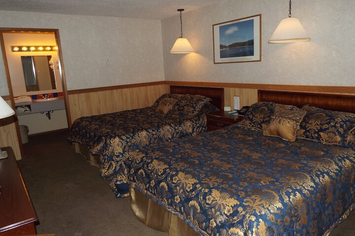 Room 17 of 24