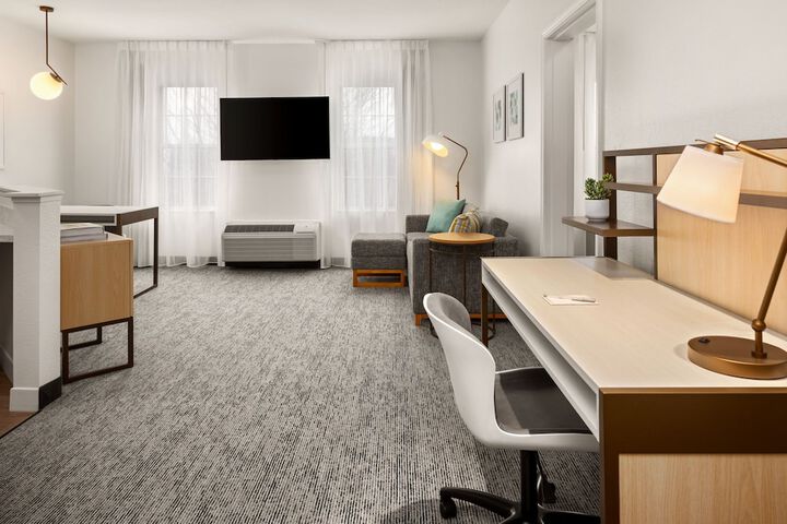 Room 18 of 40