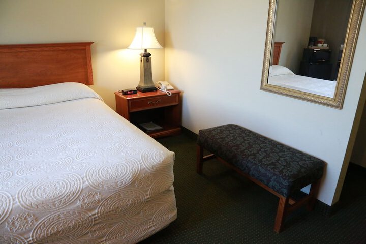 Room 18 of 60