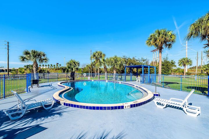 Pool 8 of 41