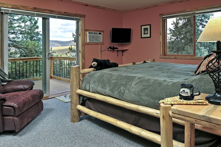 Room 18 of 44