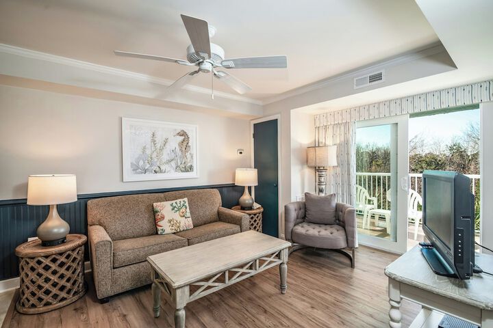 Litchfield Beach & Golf Resort