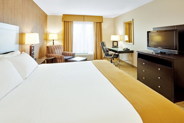 Room 20 of 37