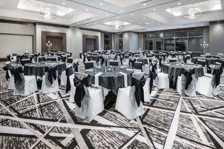 Embassy Suites by Hilton Houston West - Katy