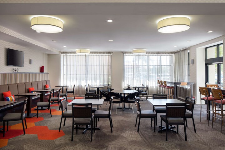 Hotel Interior 7 of 42