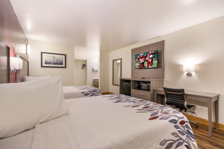 Room 14 of 34