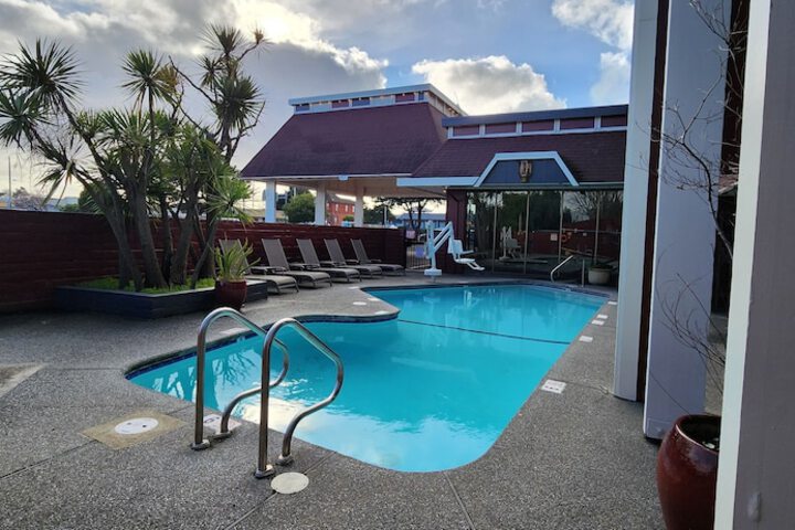 Red Lion Hotel Eureka