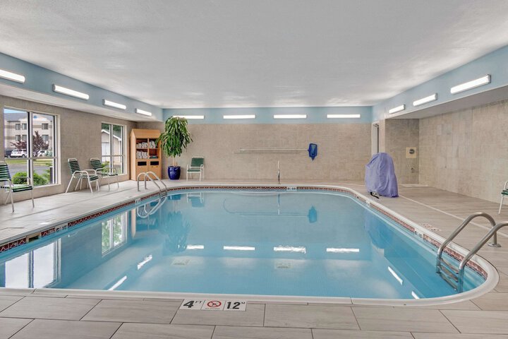 Pool 10 of 86