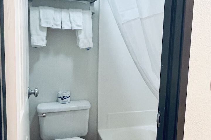 Room 79 of 84