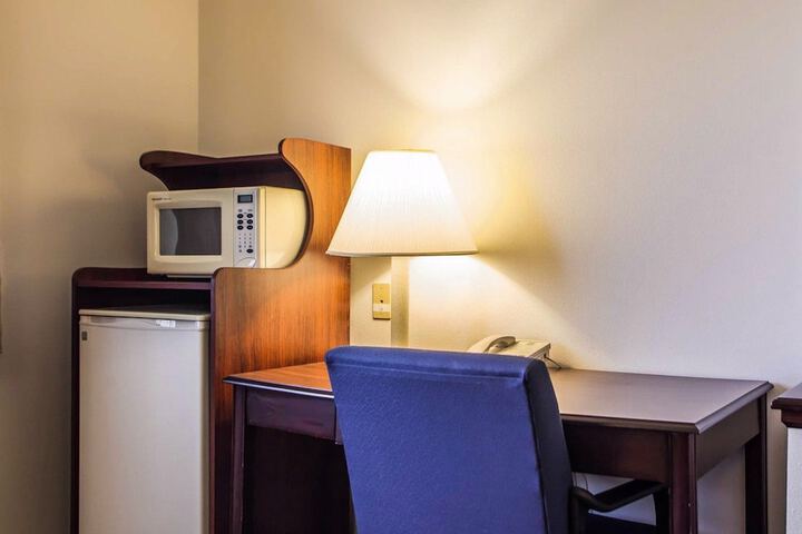 Room 18 of 54