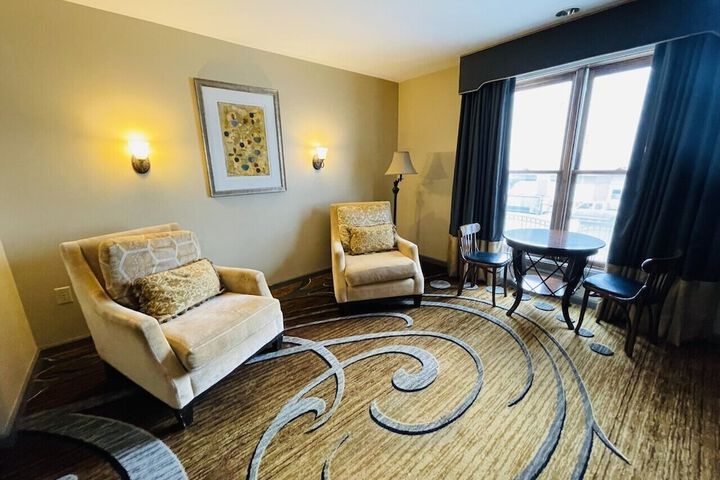 Room 29 of 35