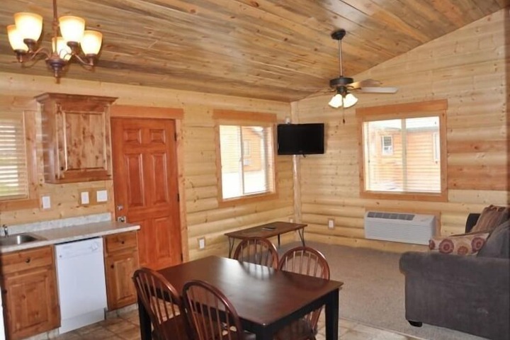 Bryce Country Cabins