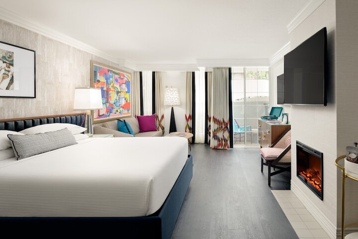 Room 48 of 79