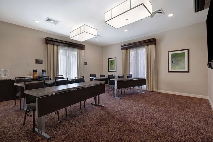 Homewood Suites by Hilton - Boulder