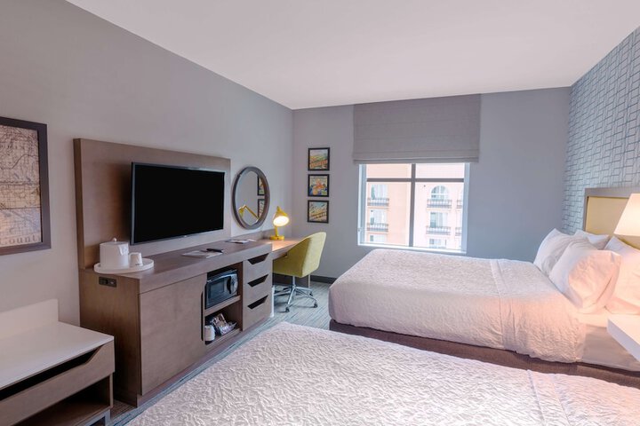 Room 15 of 30