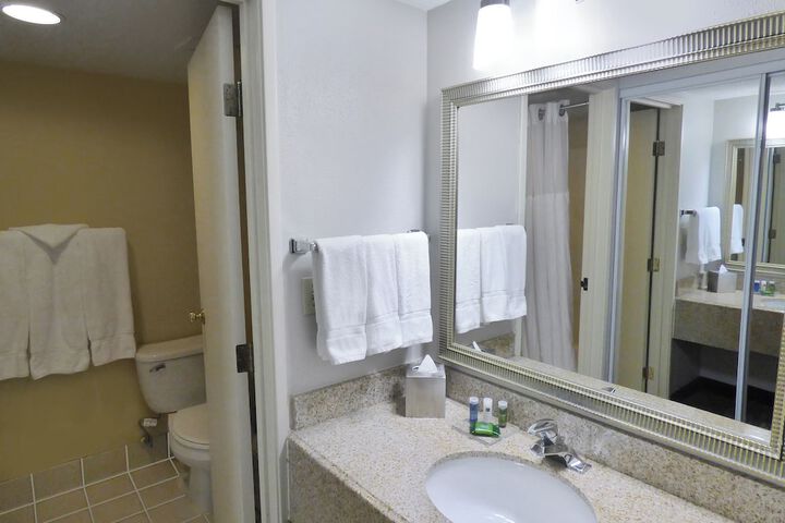 Room 14 of 29
