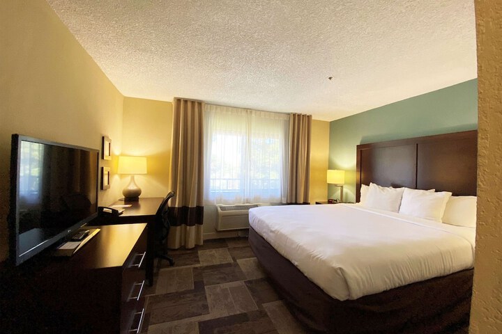 Room 22 of 30